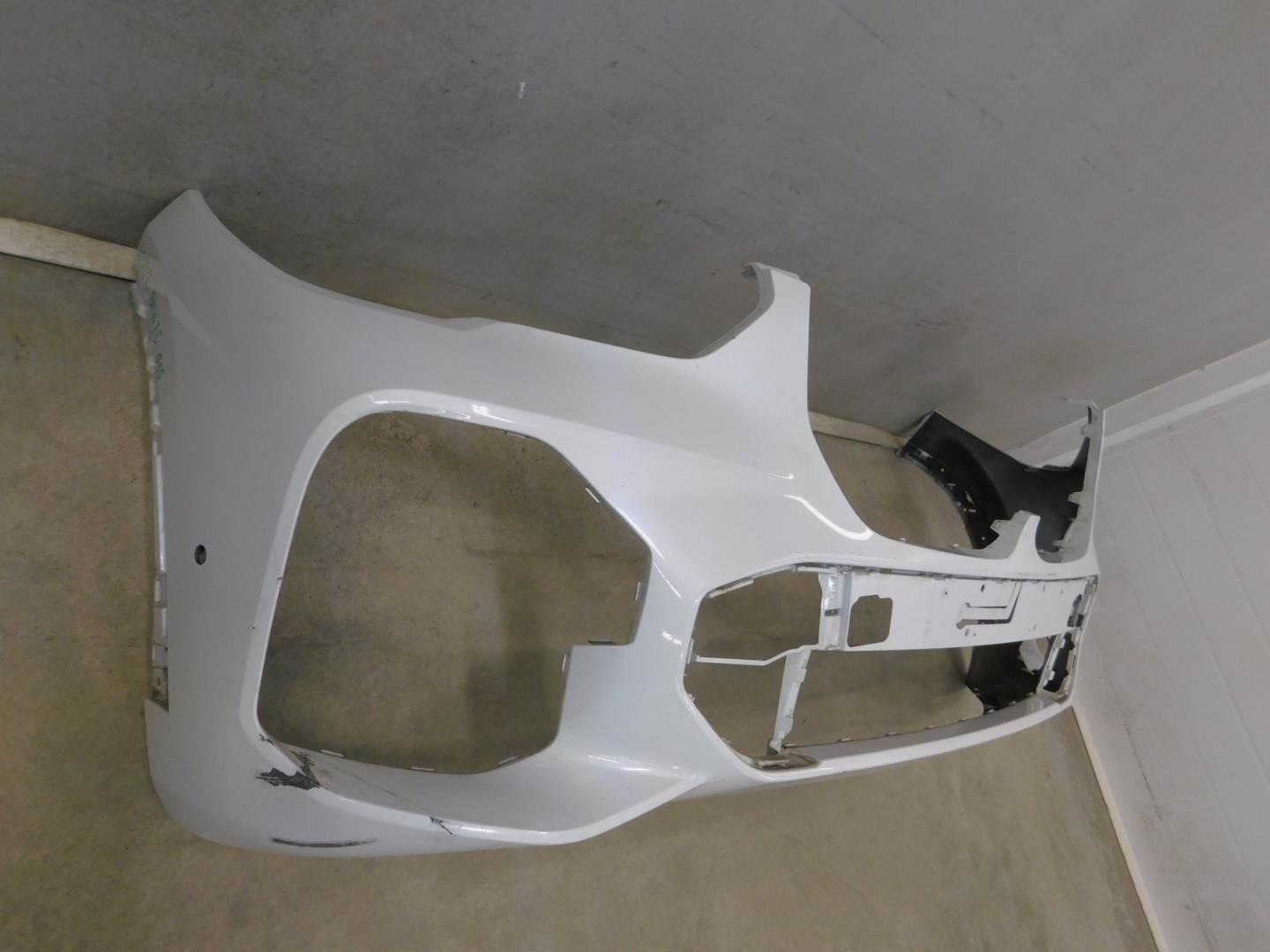 Бампер передний