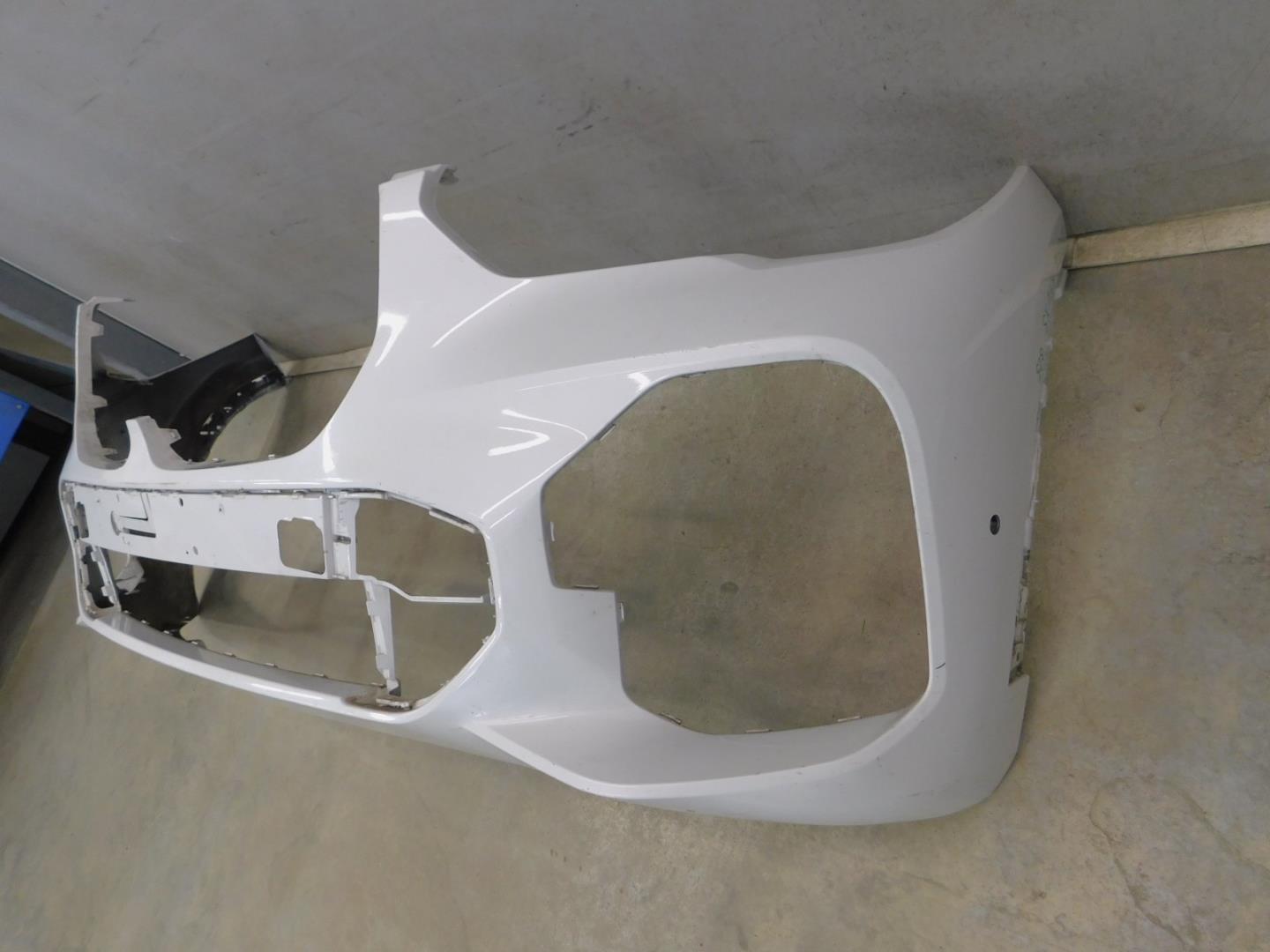 Бампер передний