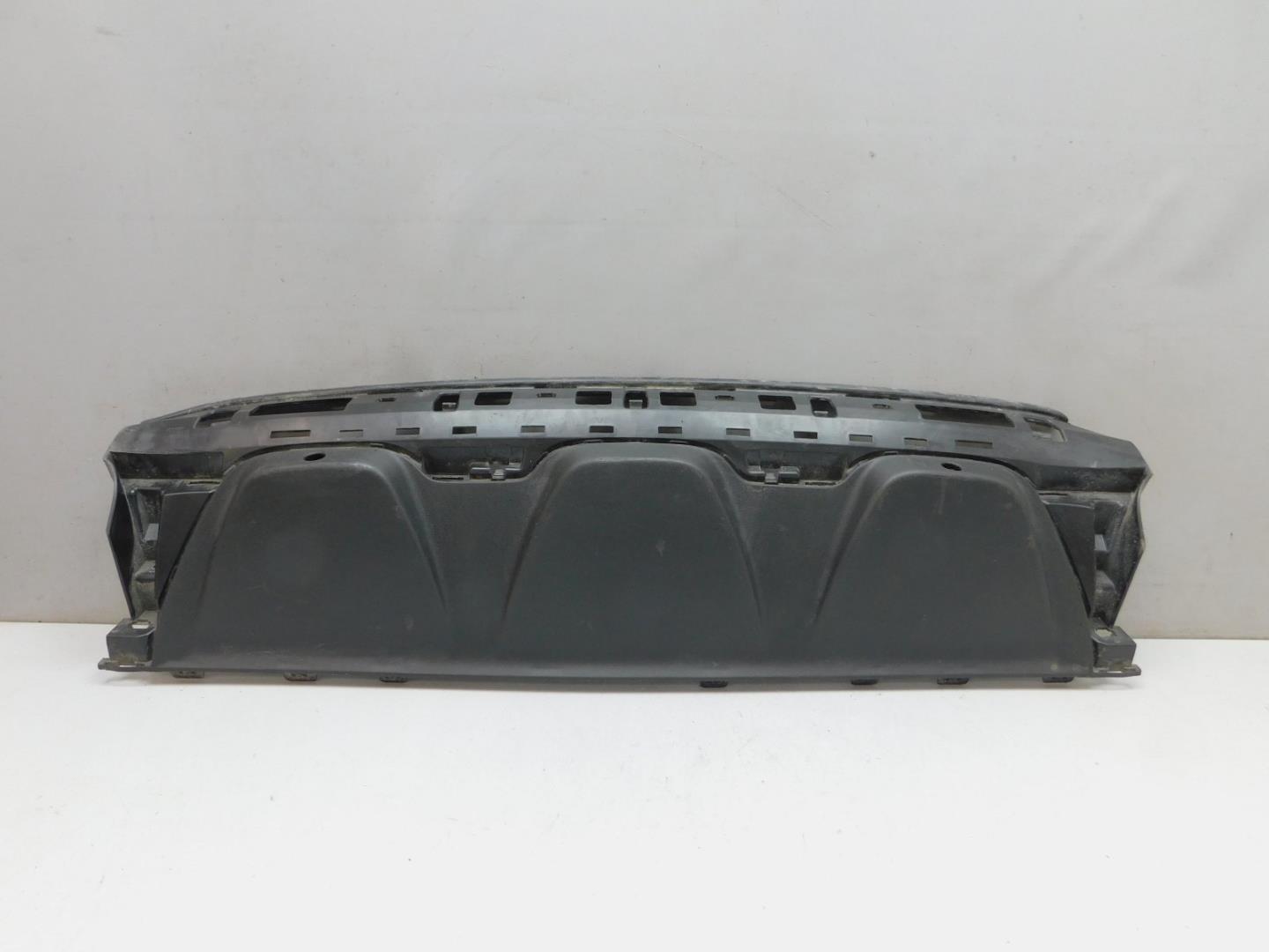 Накладка заднего бампера