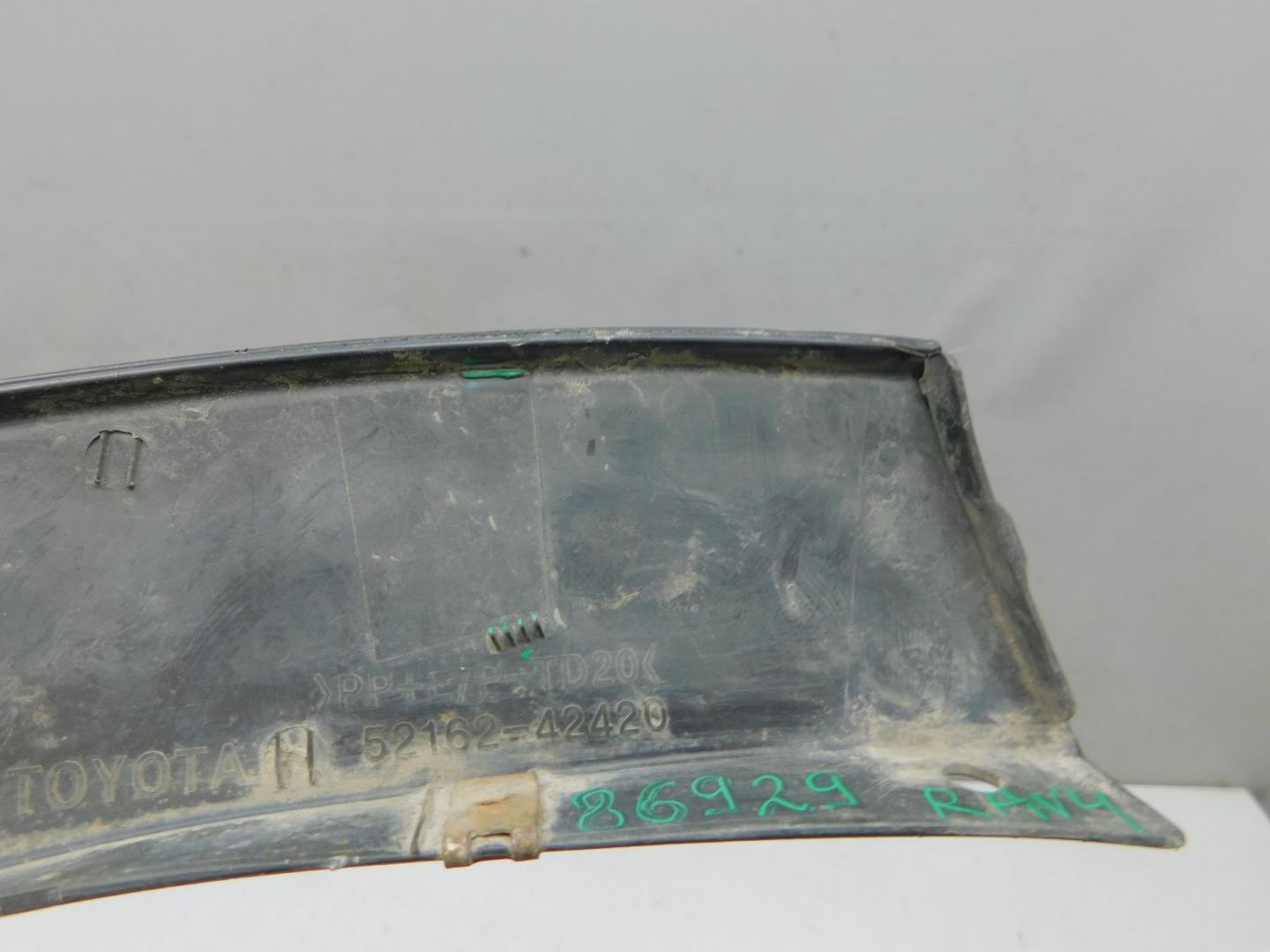 Накладка заднего бампера левая