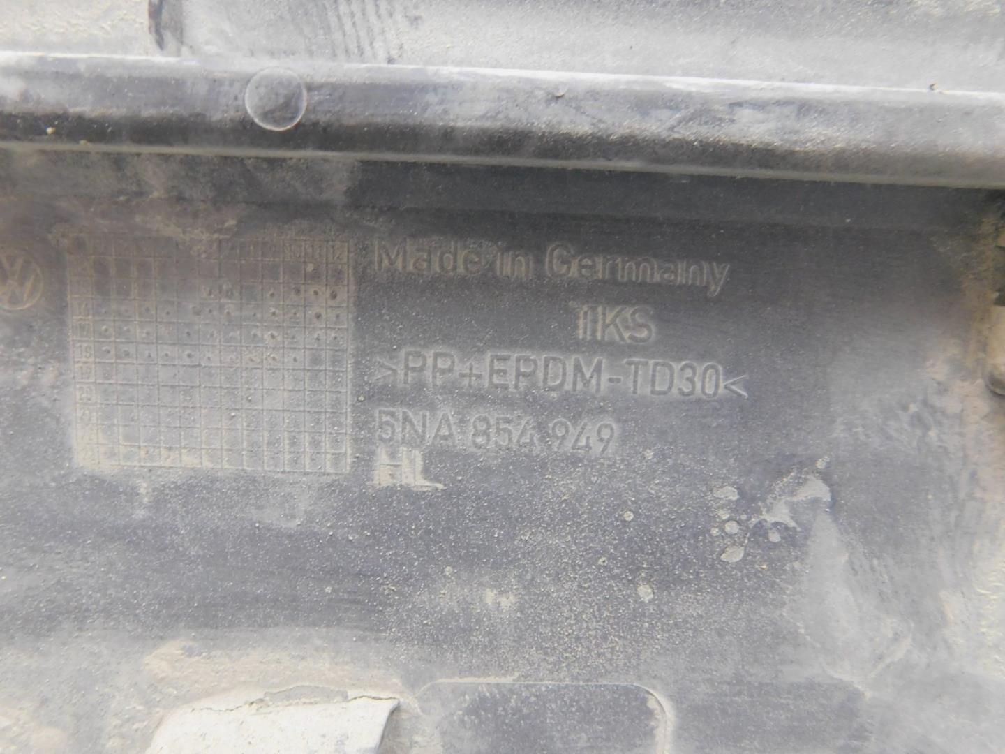 Накладка двери задней левой