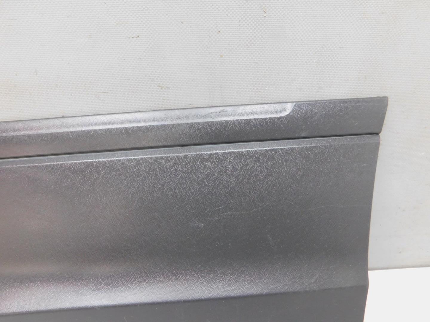 Накладка двери задней левой