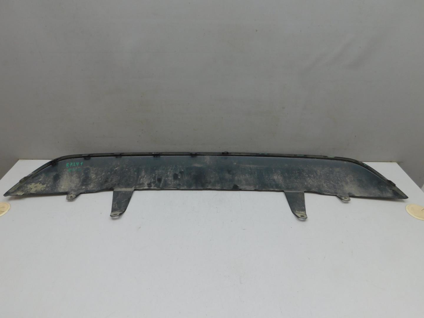 Накладка заднего бампера