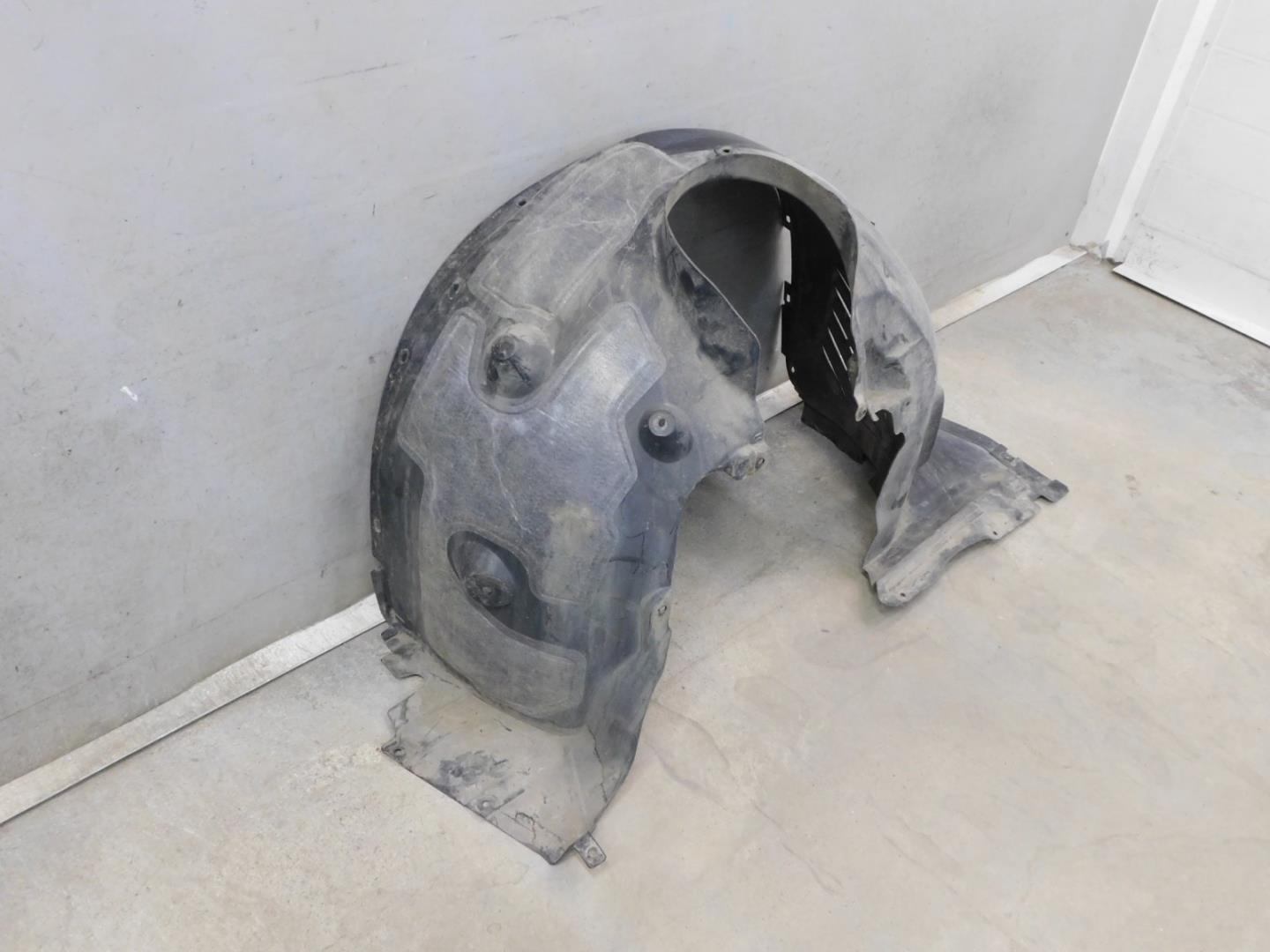 Локер передний левый