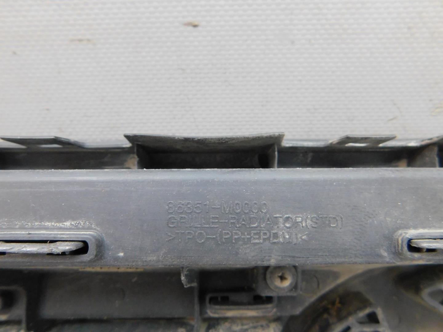 Решетка радиатора