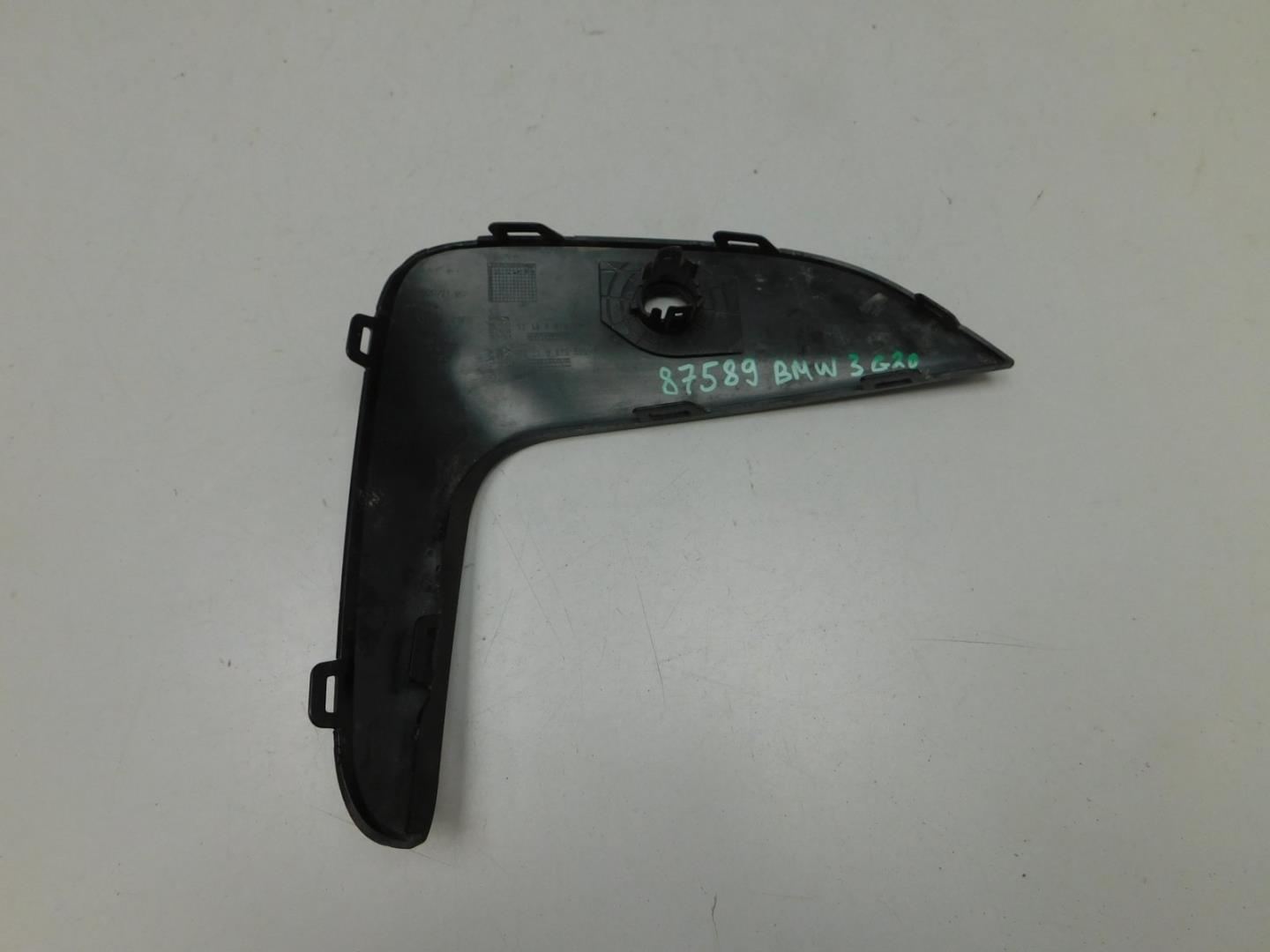 Накладка переднего бампера