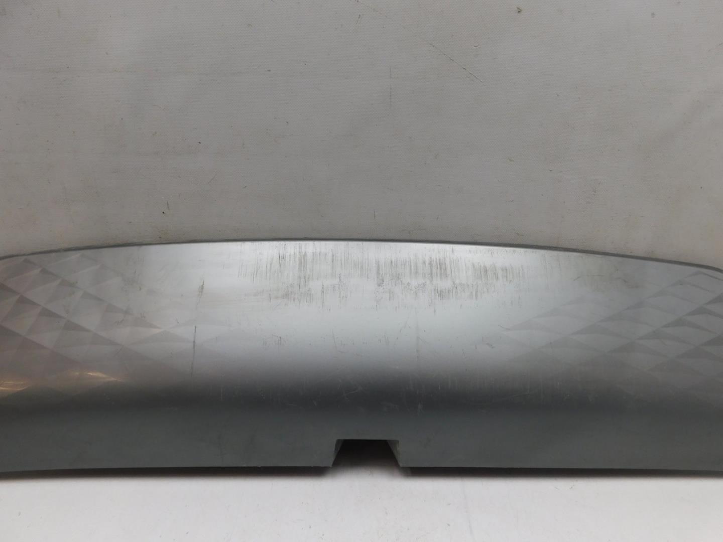 Накладка заднего бампера