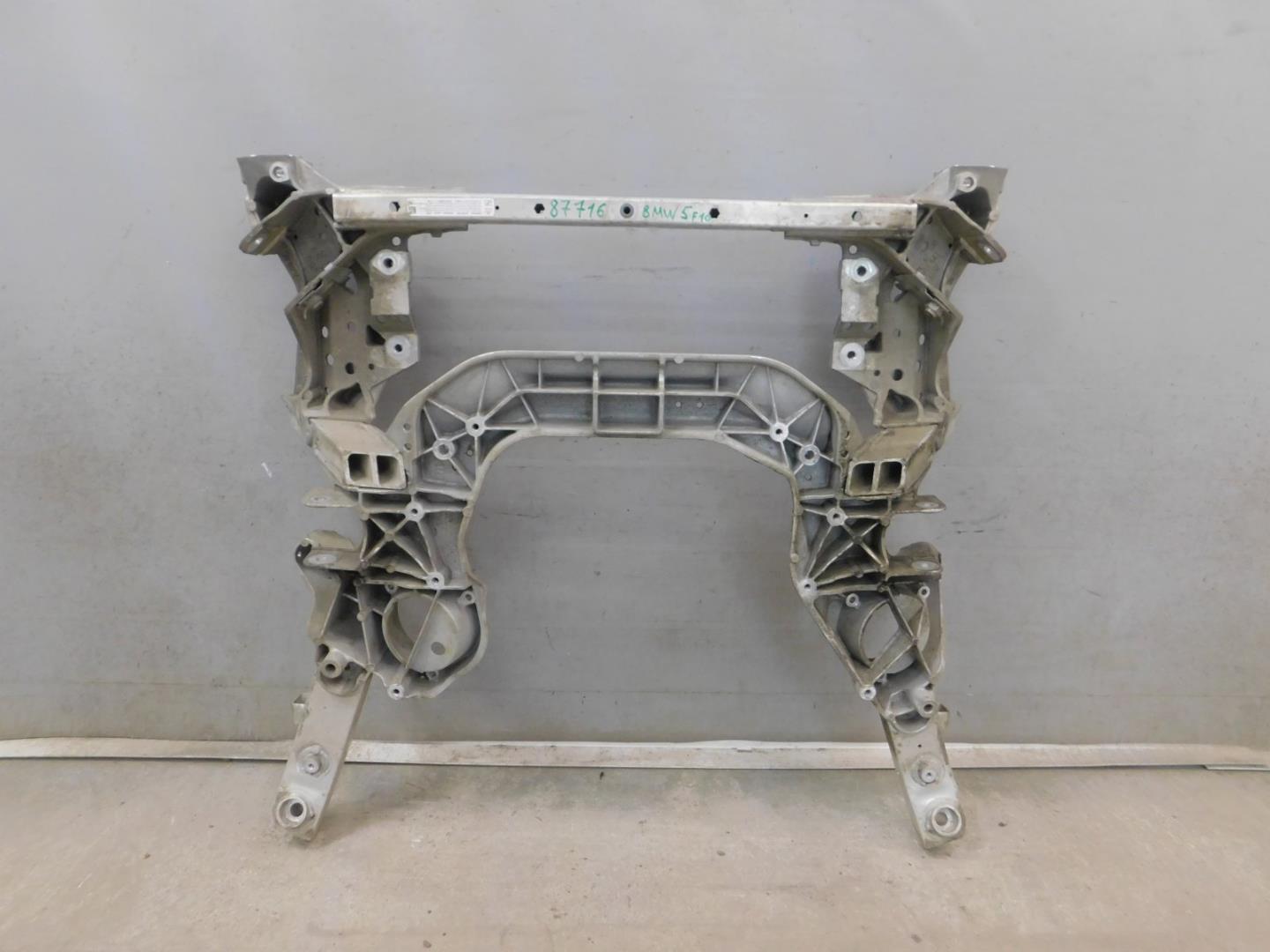 Балка подмоторная