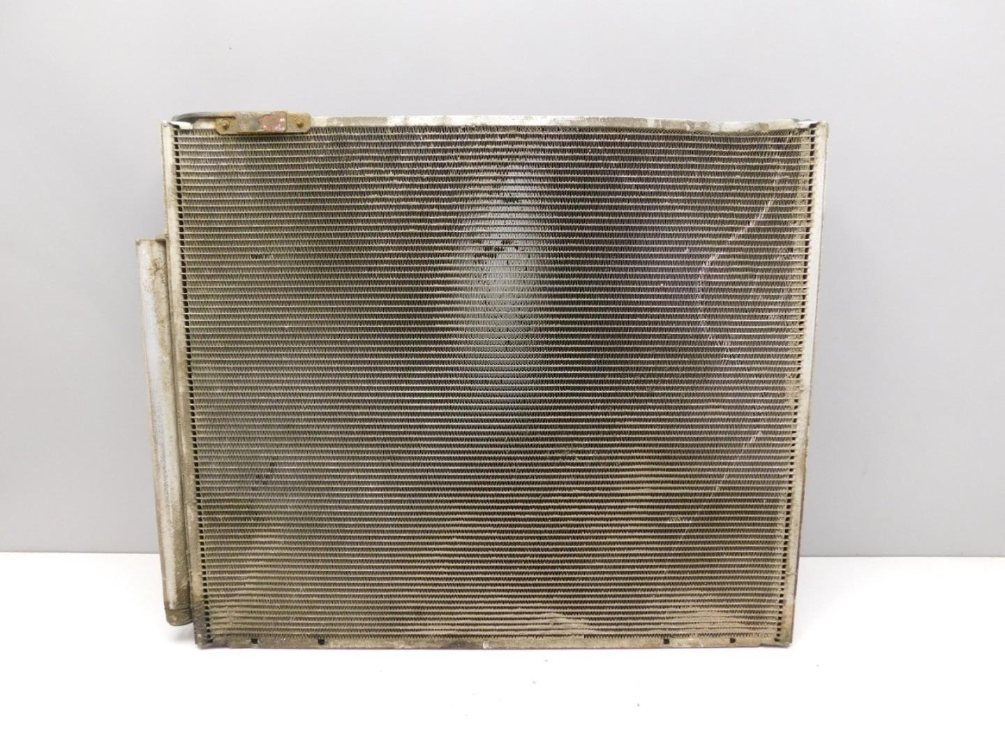 Радиатор кондиционера / конденсер