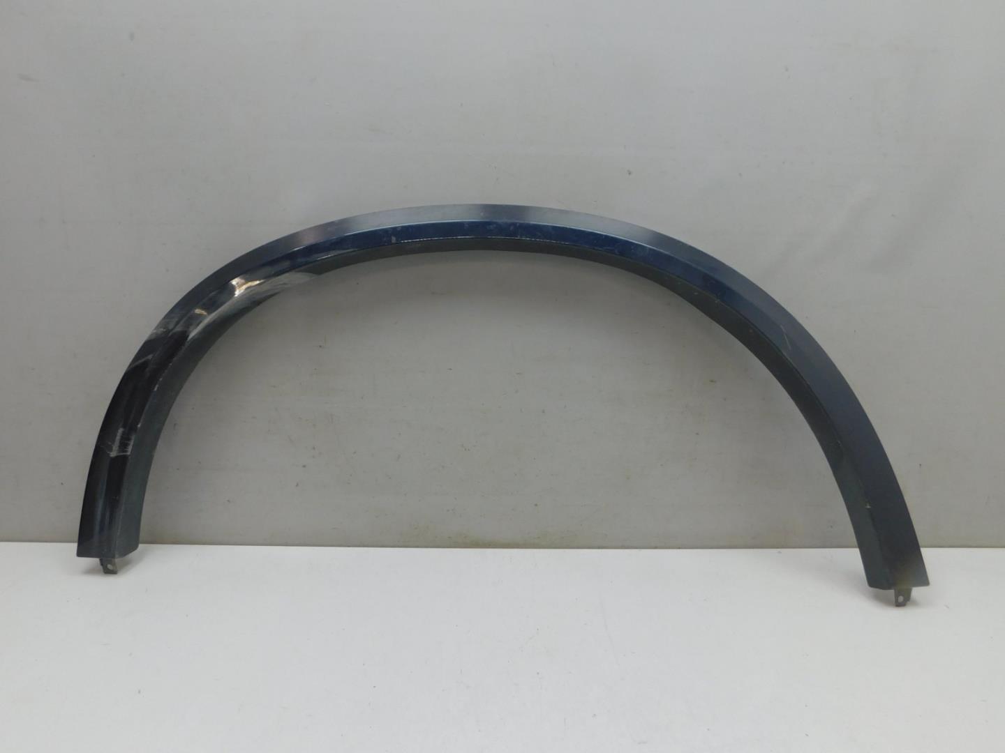 Накладка заднего крыла правого