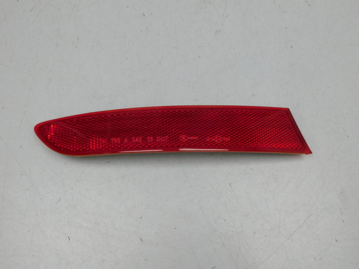 Фонарь задний в бампер левый для X3 F25 2010-2017