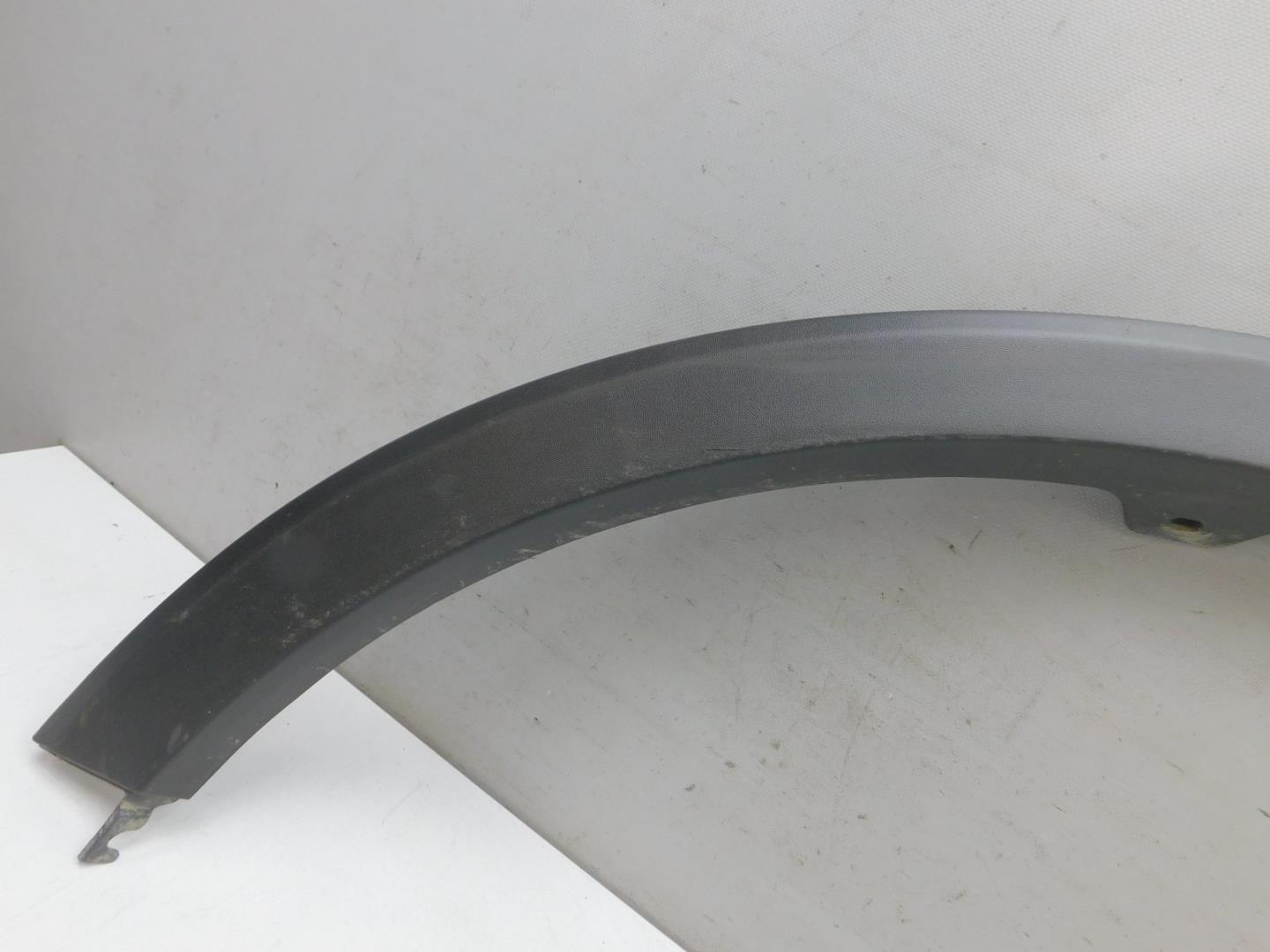 Накладка заднего крыла правого