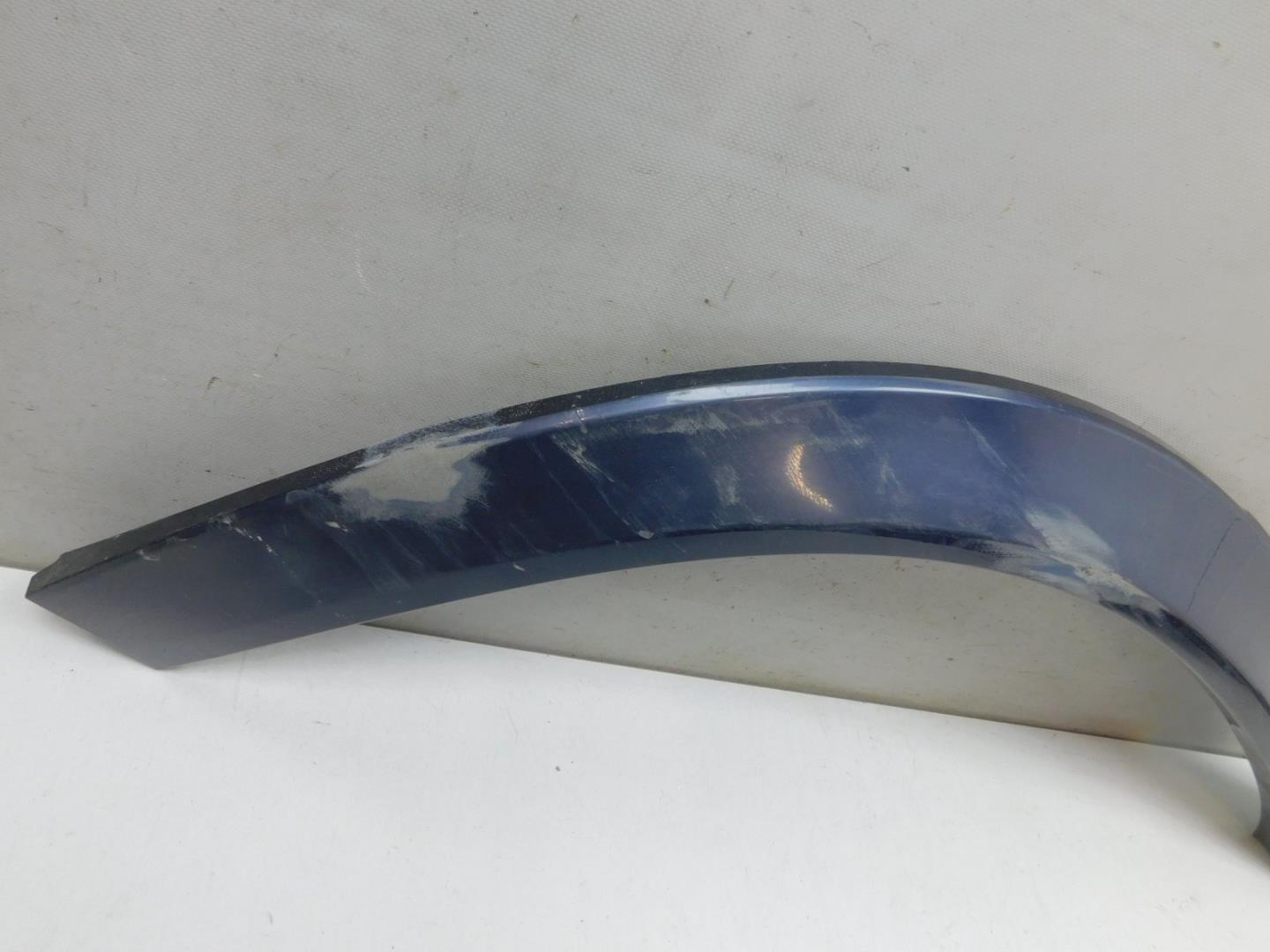 Накладка заднего крыла левого