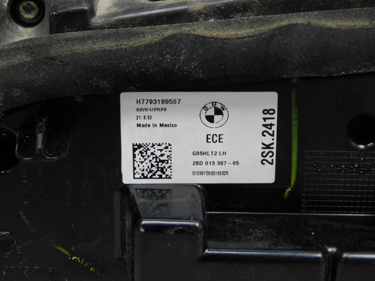 Фонарь задний внутренний левый