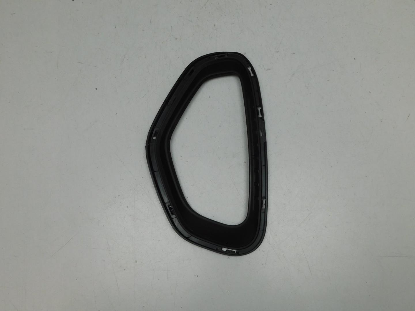 Рамка для противотуманных фар