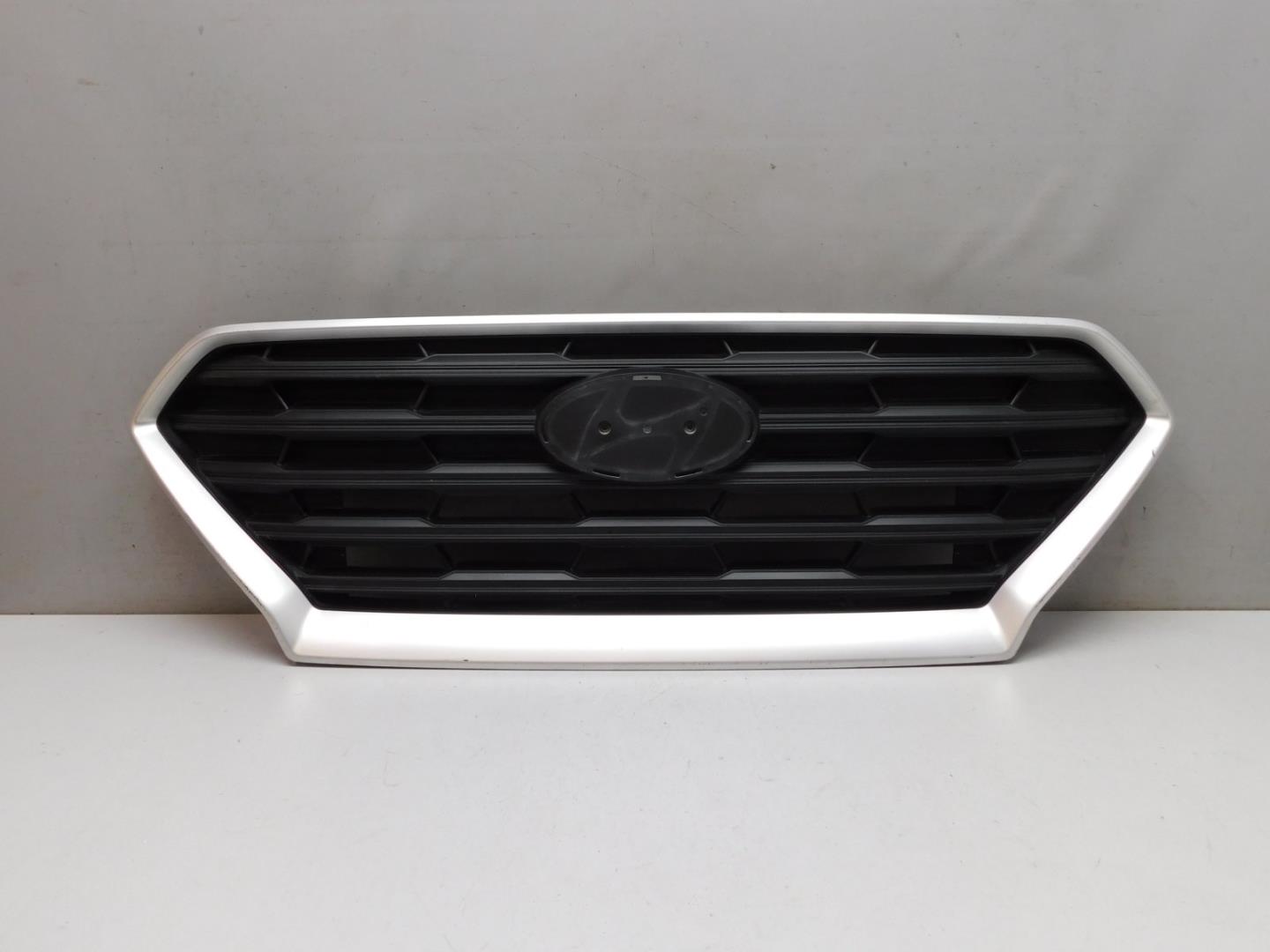 Решетка радиатора