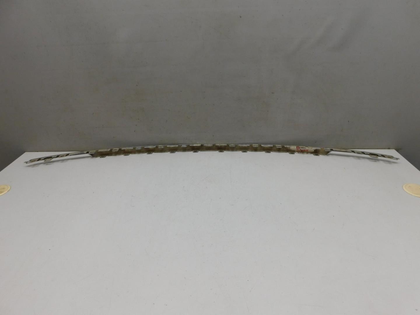 Молдинг заднего бампера