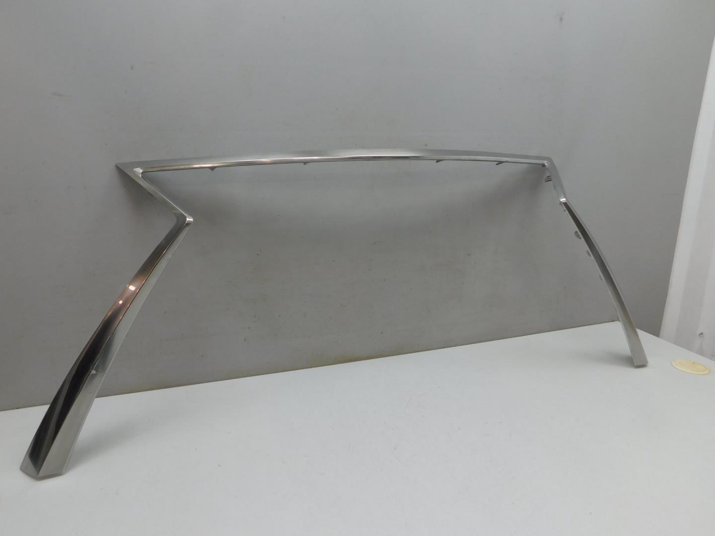 Накладка на решетку радиатора