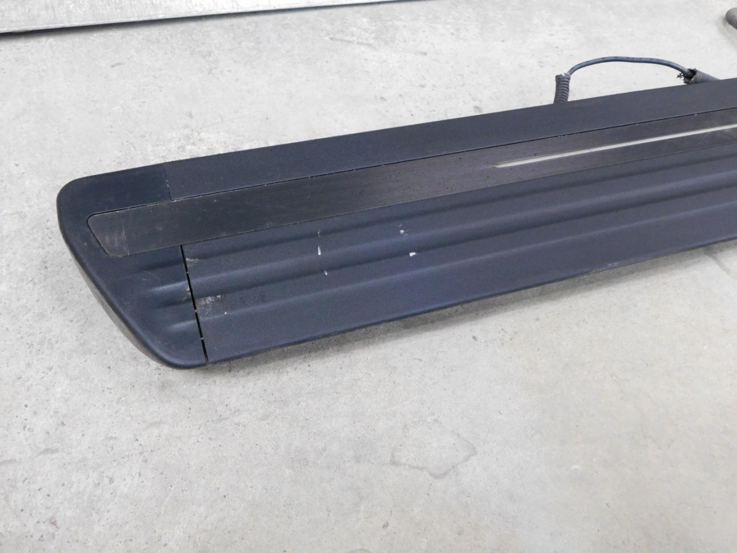 Подножка левая