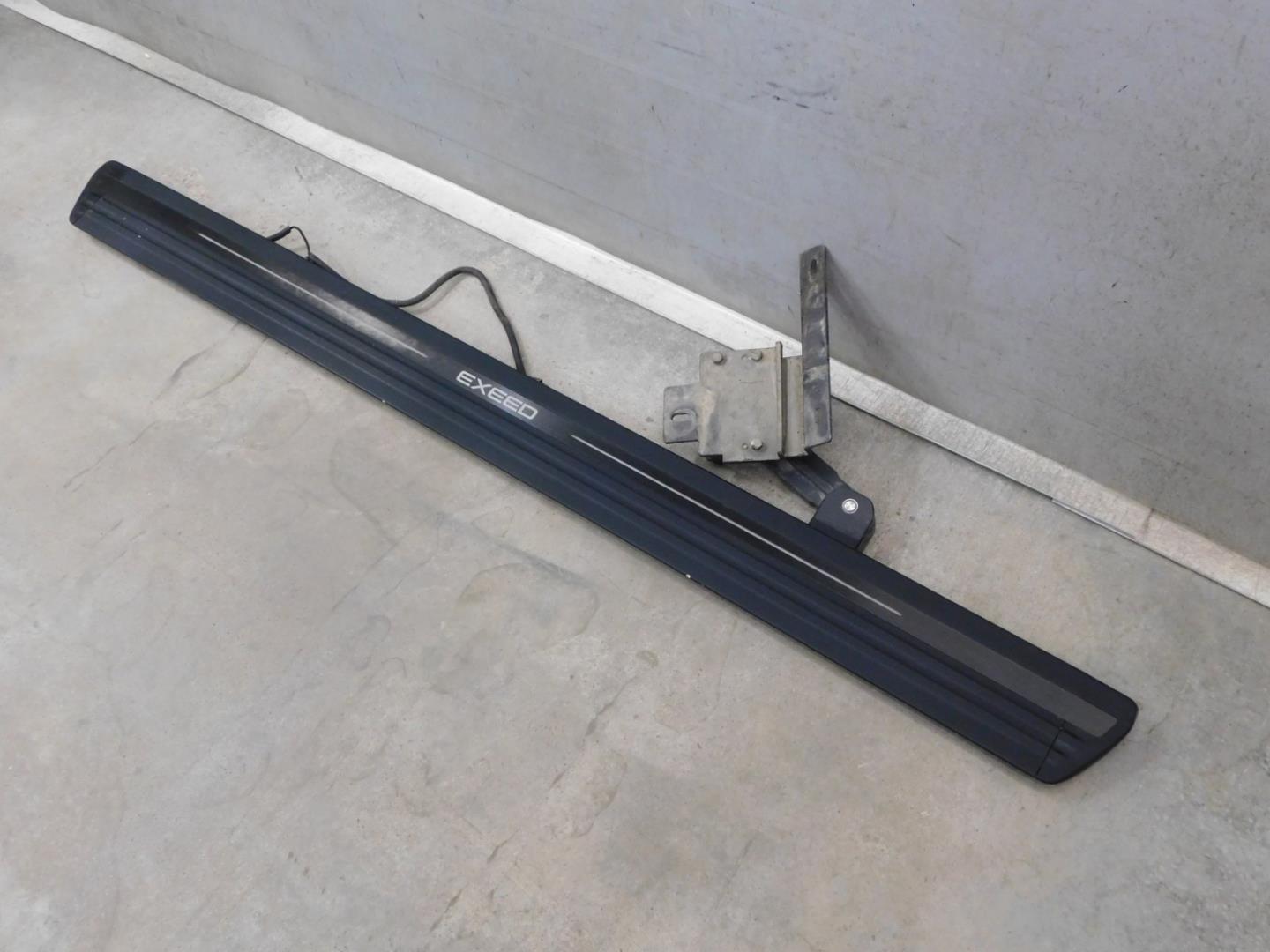 Подножка левая