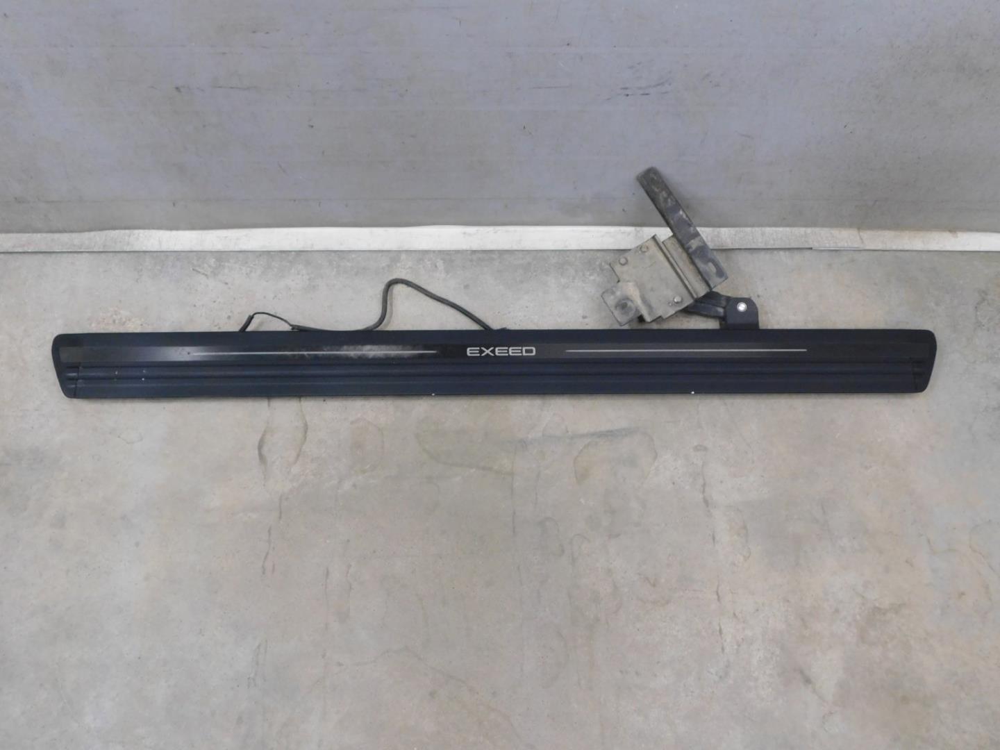 Подножка левая