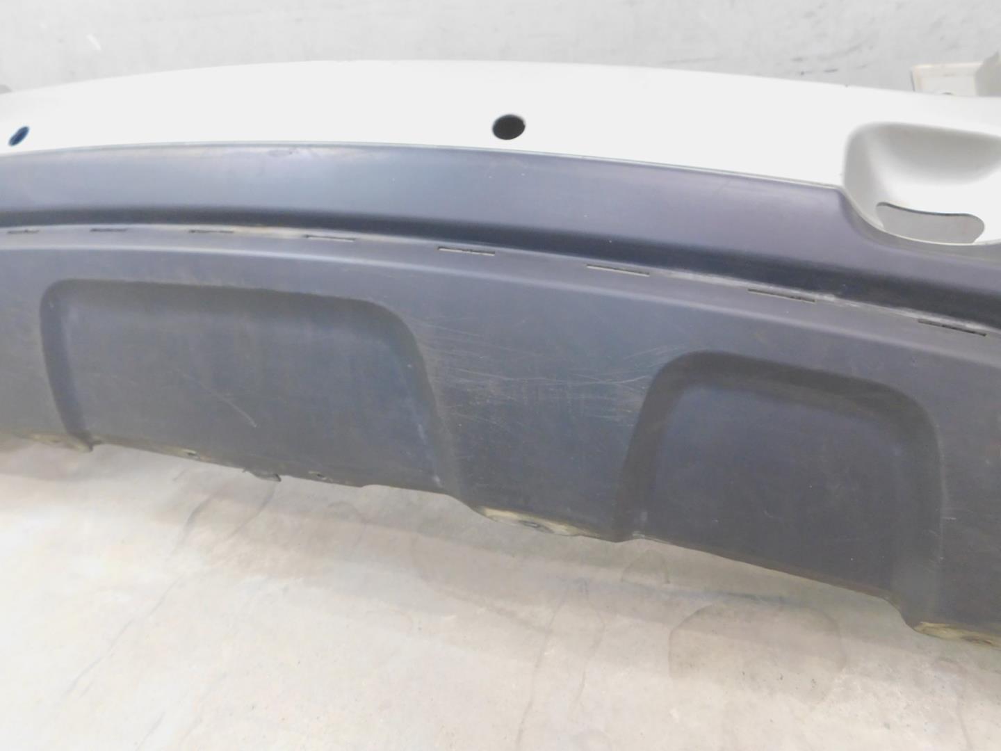 Бампер задний