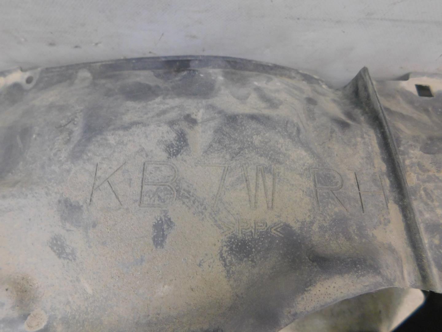 Локер передний правый