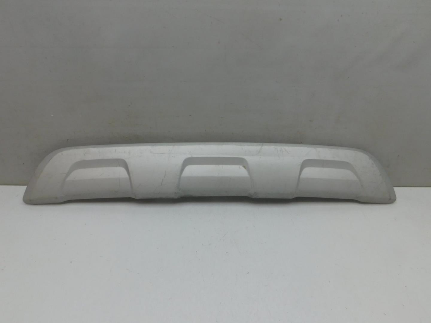 Накладка заднего бампера