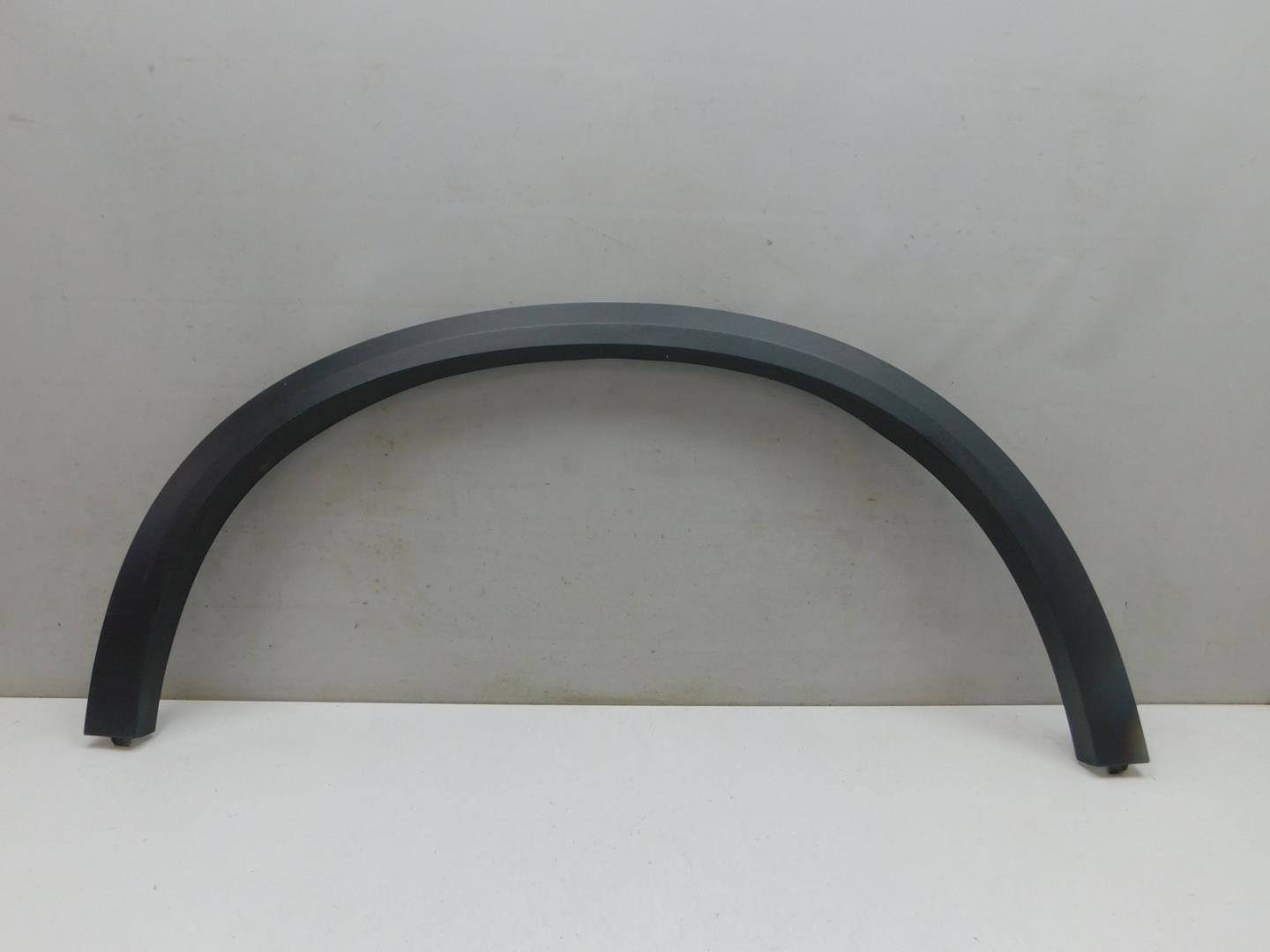 Накладка заднего крыла правого