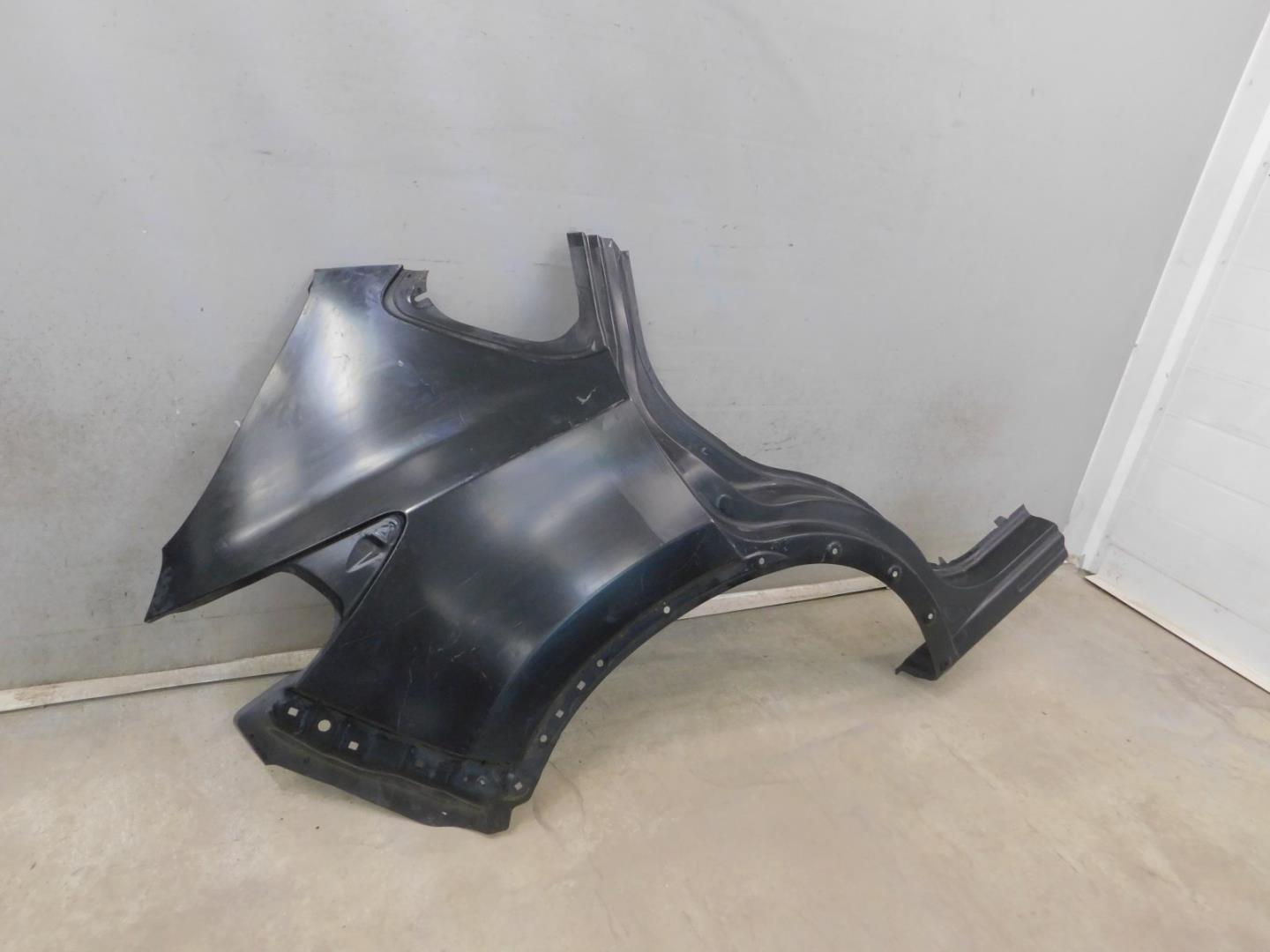 Крыло заднее правое