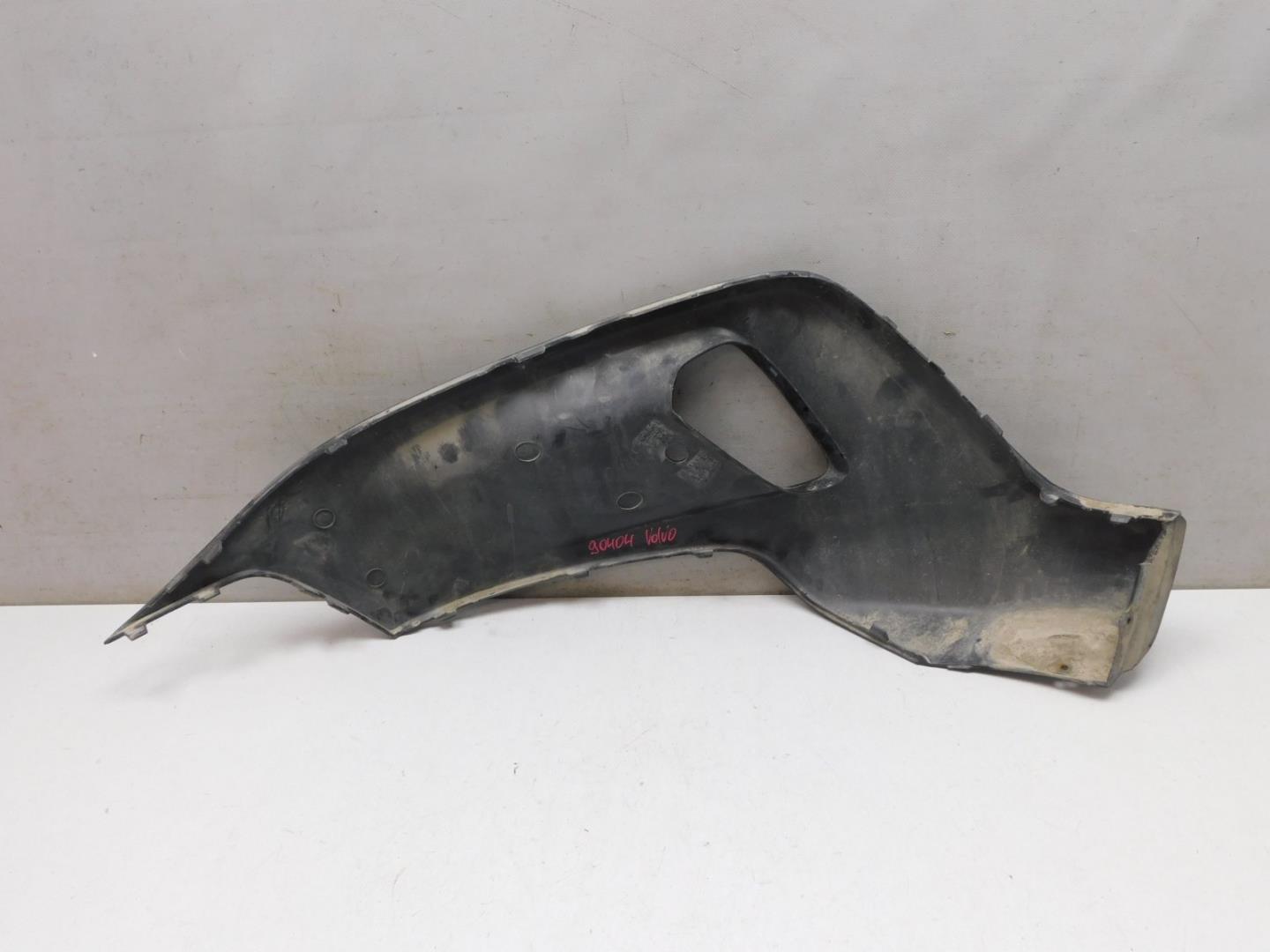 Накладка переднего бампера