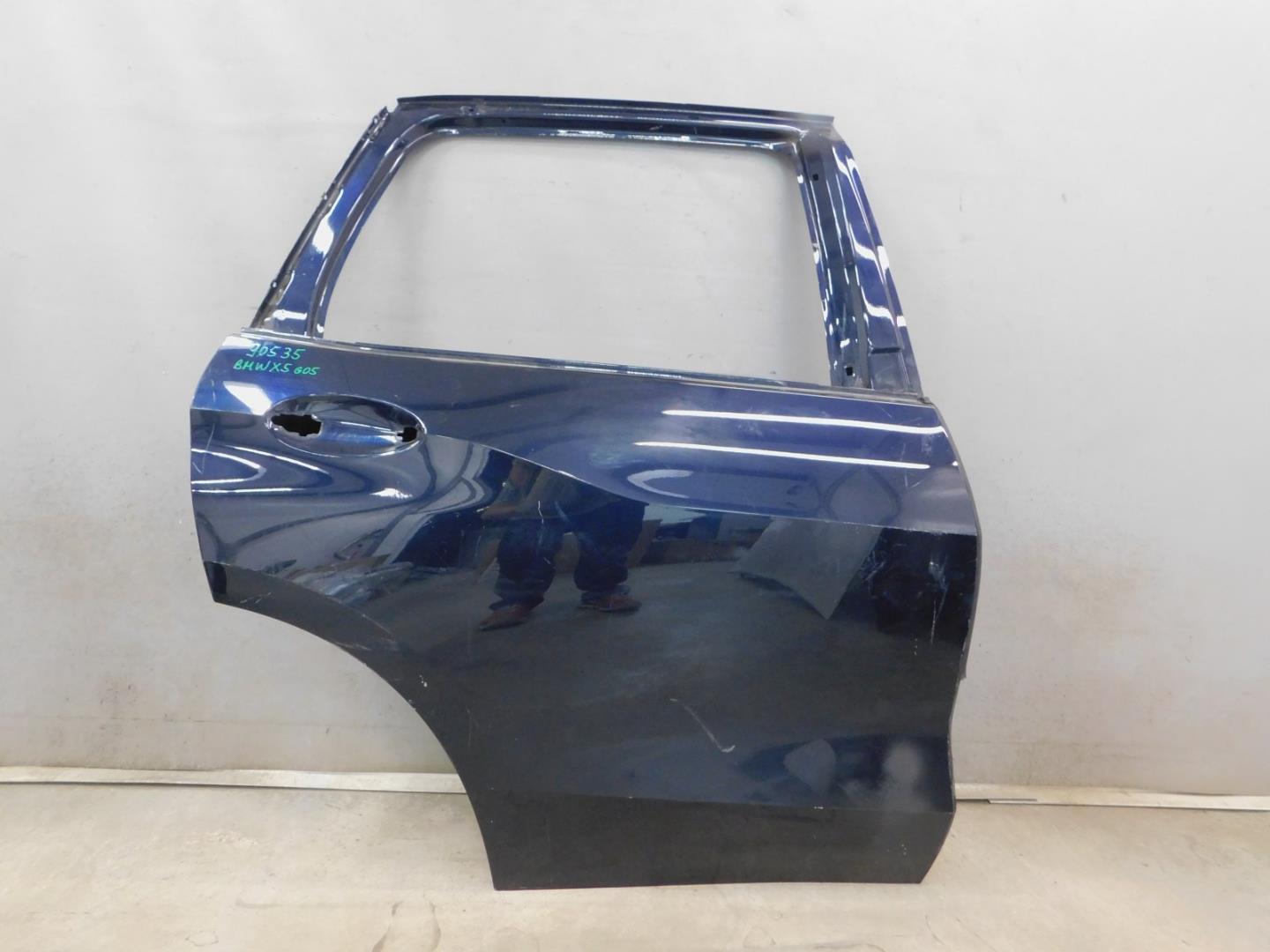 Дверь задняя правая