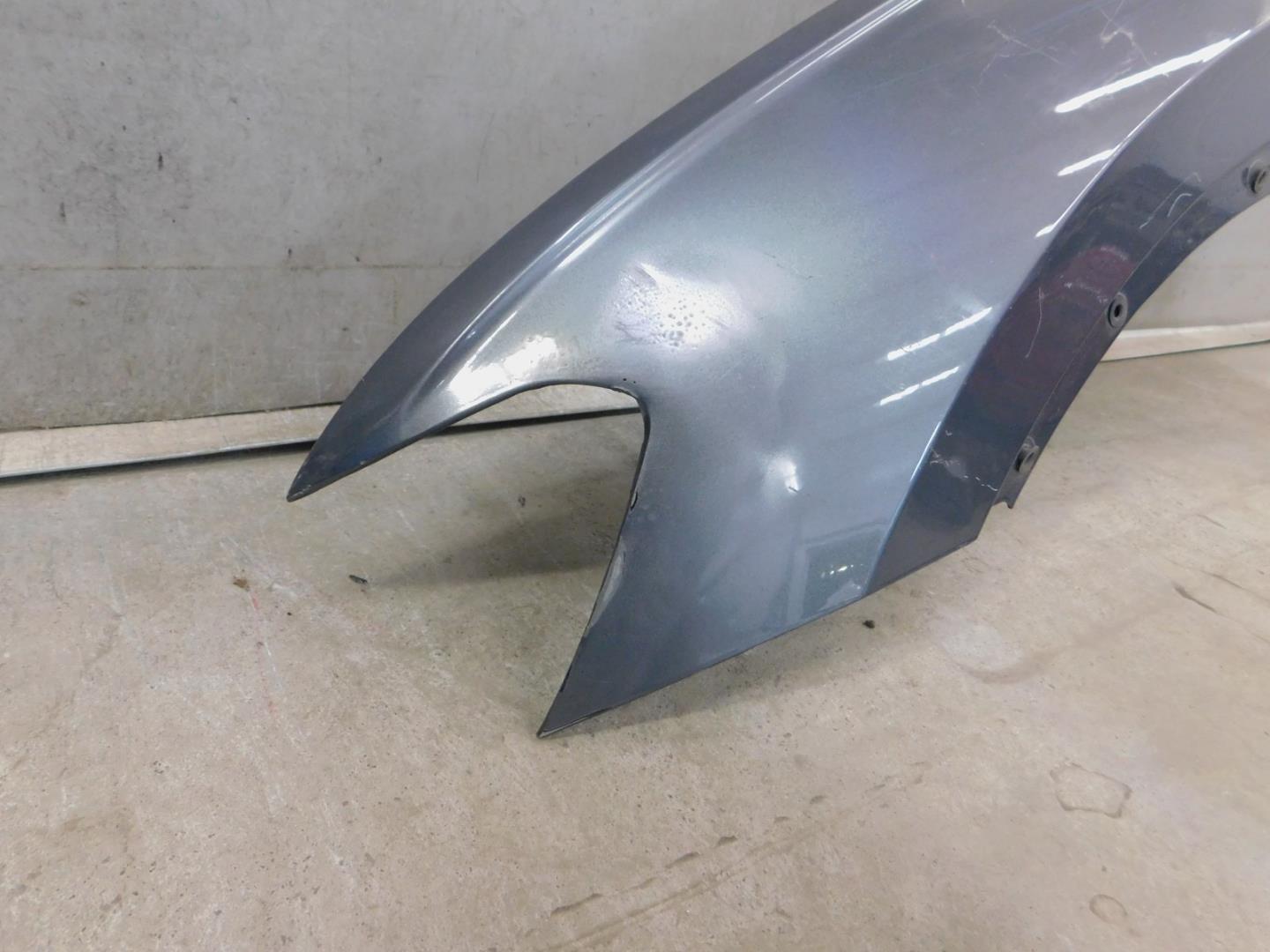 Крыло переднее левое