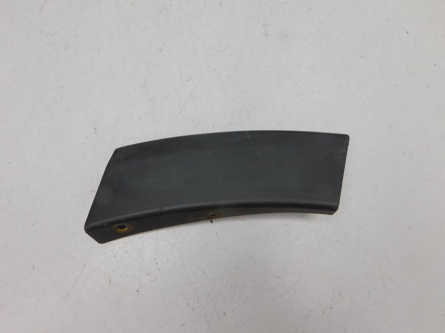 Накладка заднего бампера левая