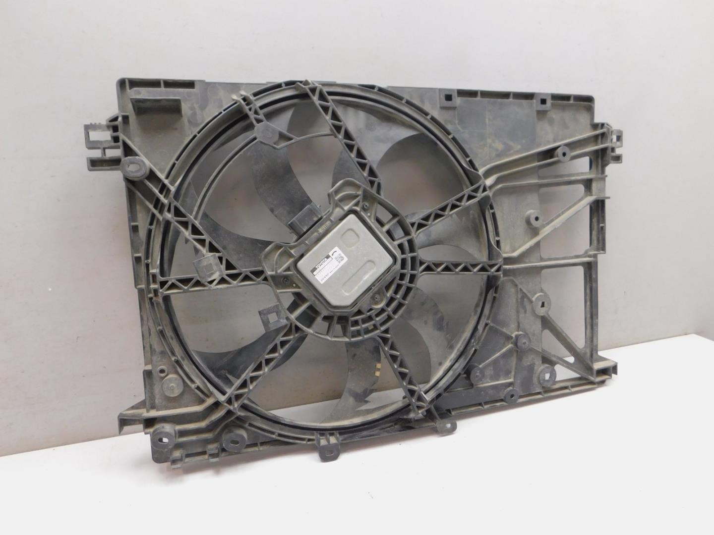 Диффузор вентилятора