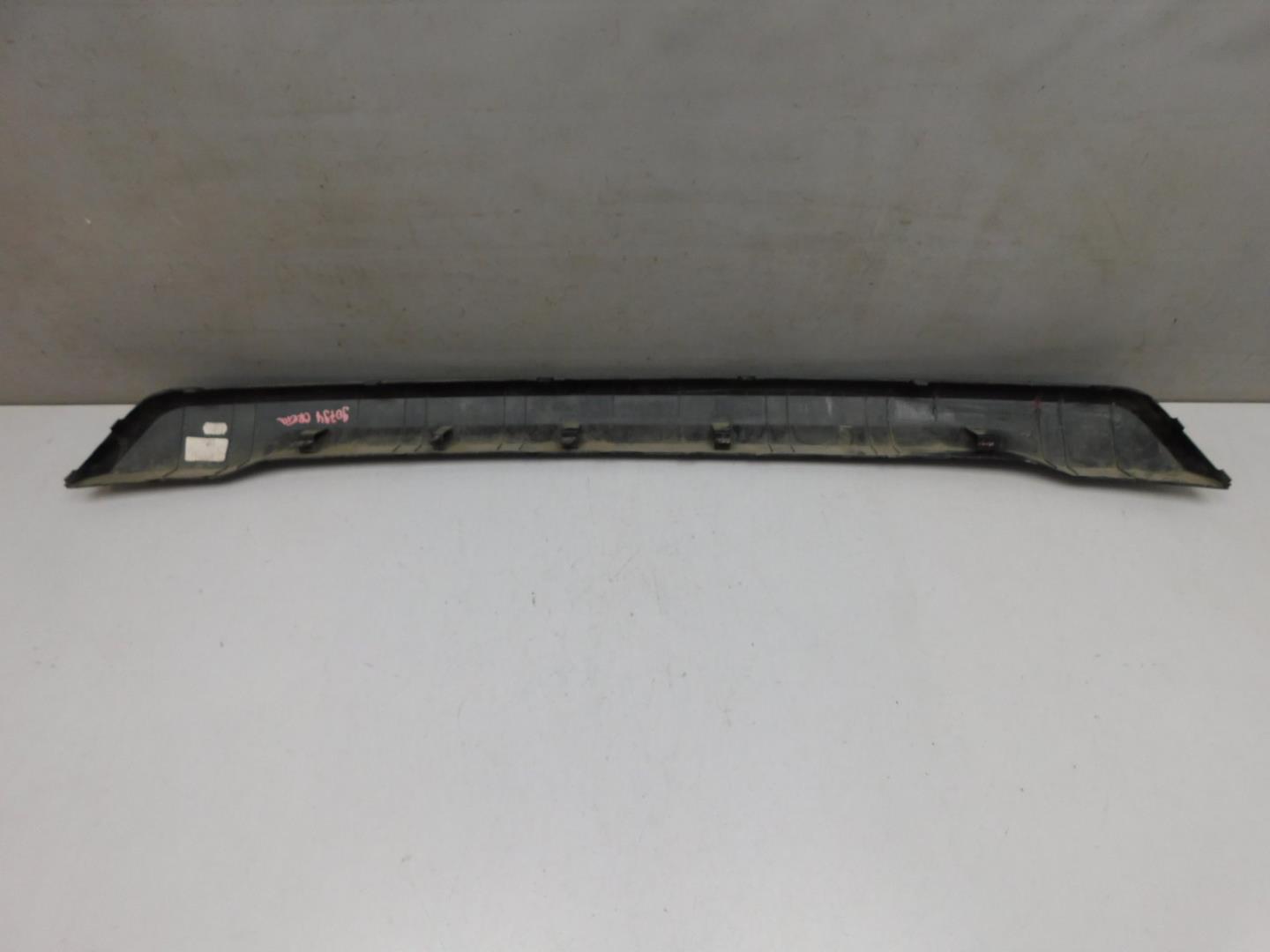 Накладка переднего бампера