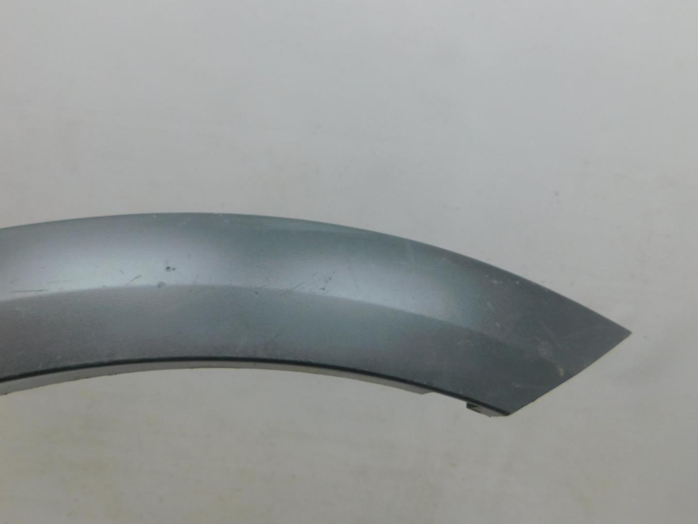 Накладка заднего крыла правого