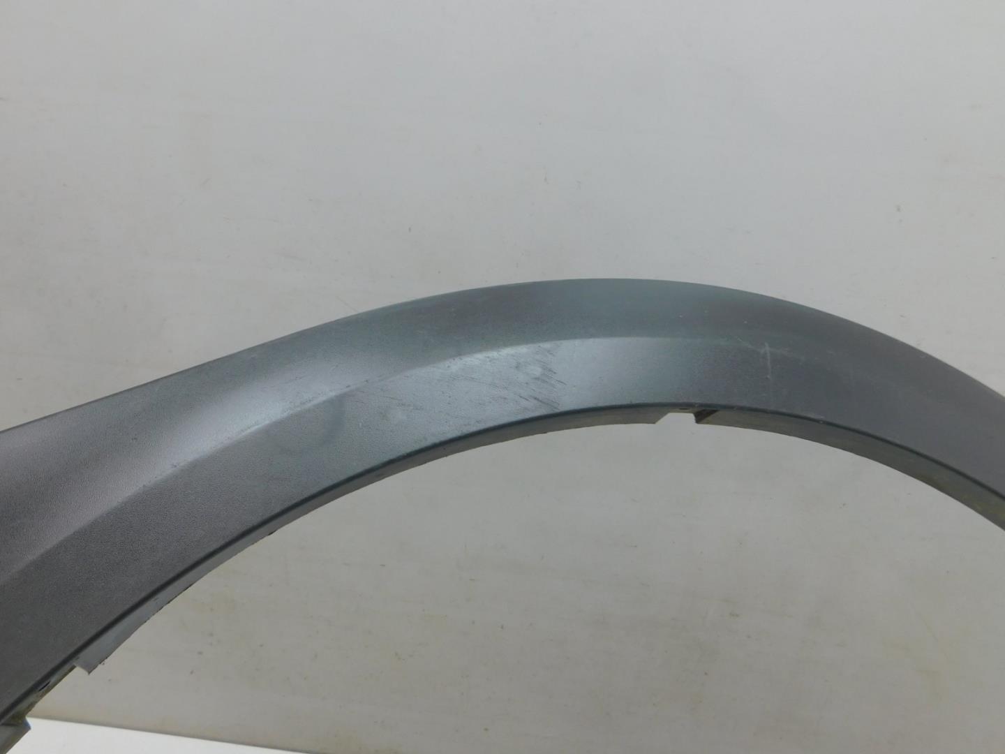 Накладка заднего крыла правого