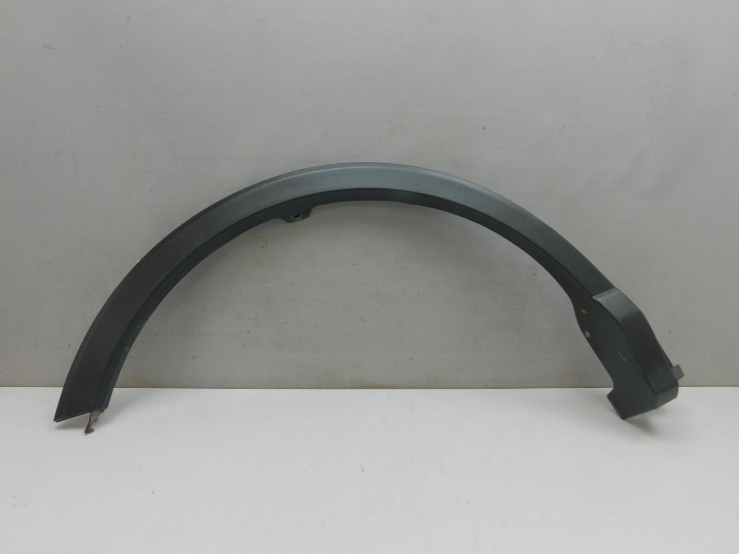 Накладка заднего крыла правого