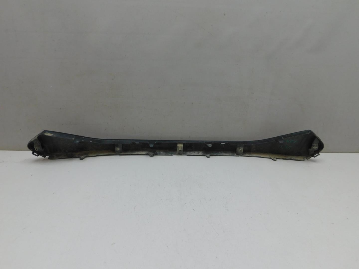 Накладка на решетку радиатора