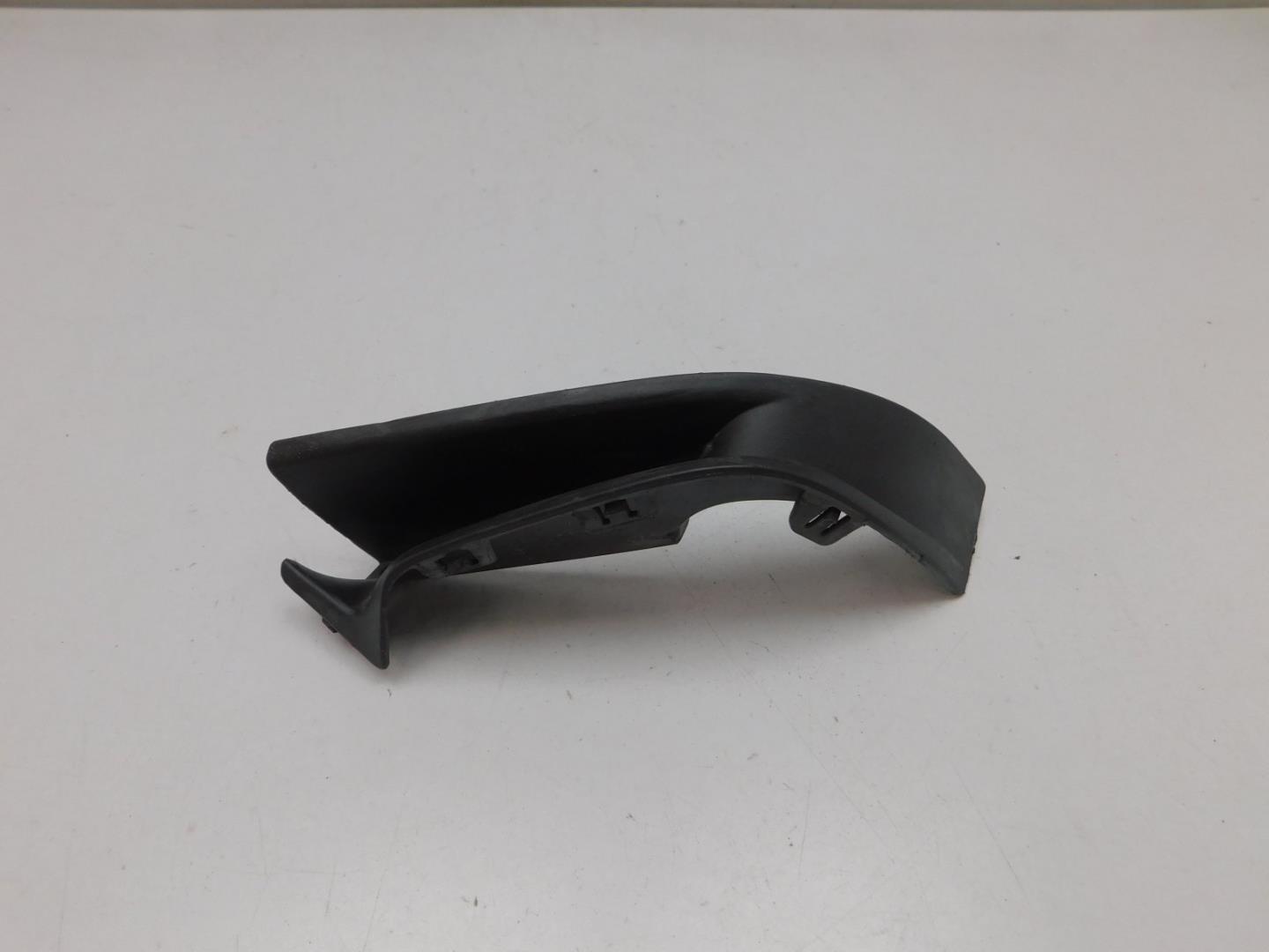 Накладка переднего бампера