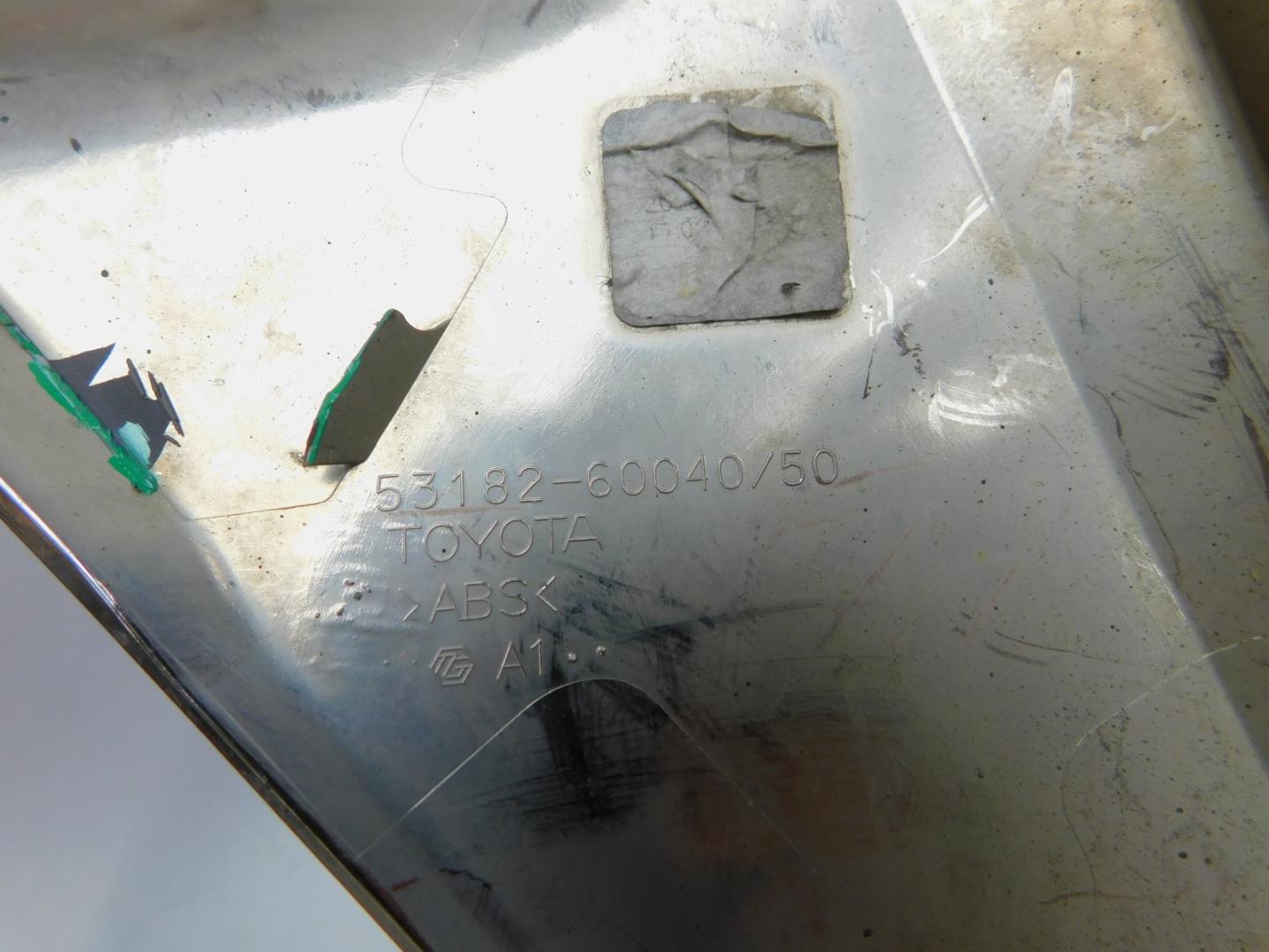 Накладка на решетку радиатора