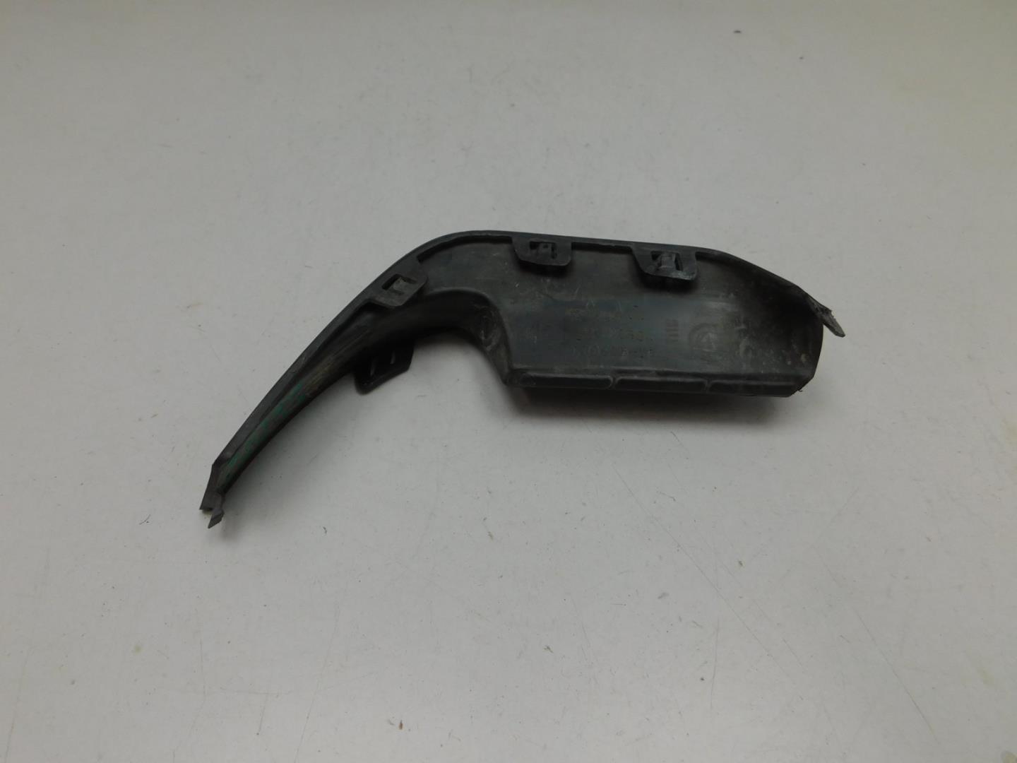 Накладка переднего бампера