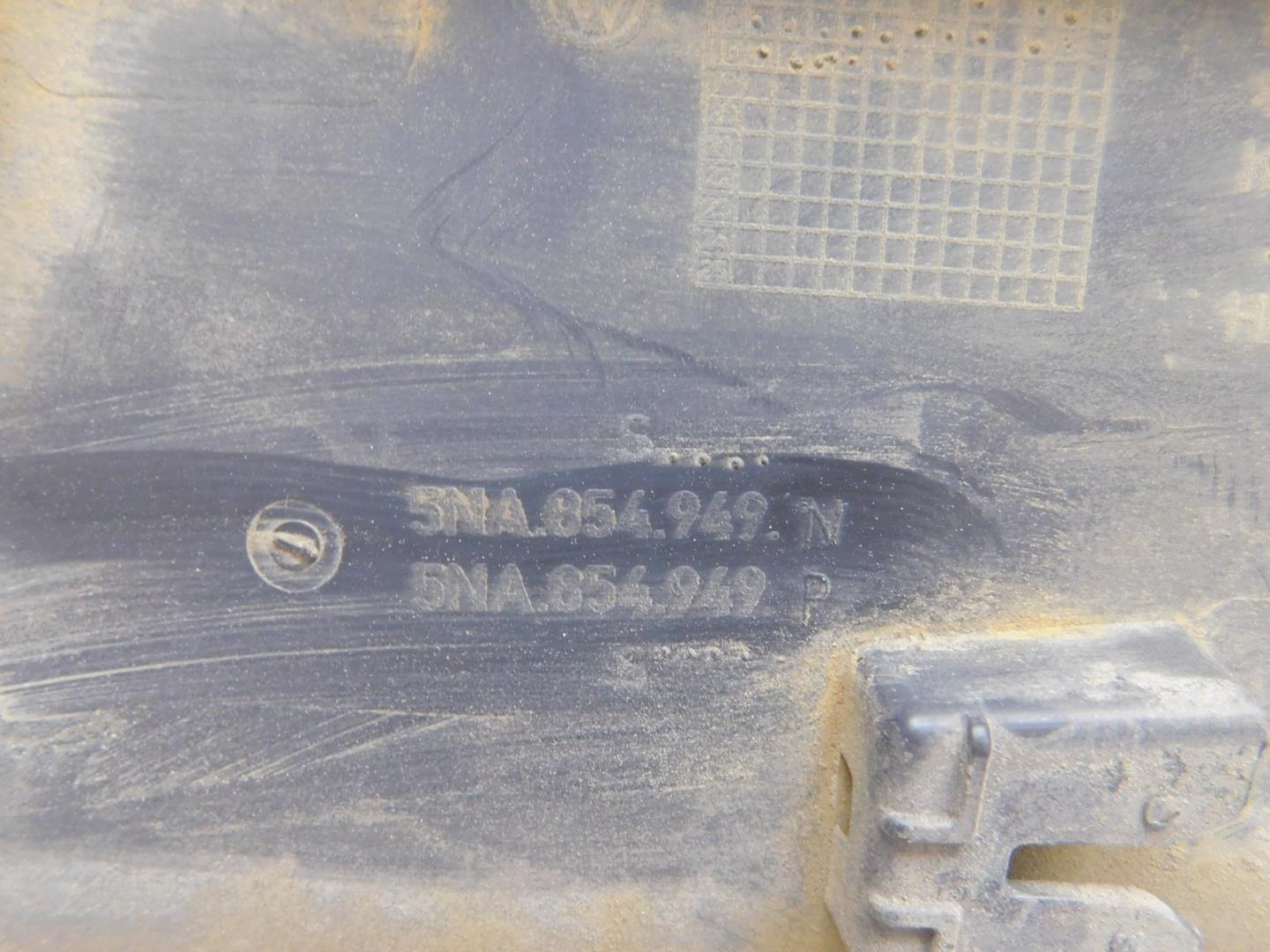 Накладка двери задней левой