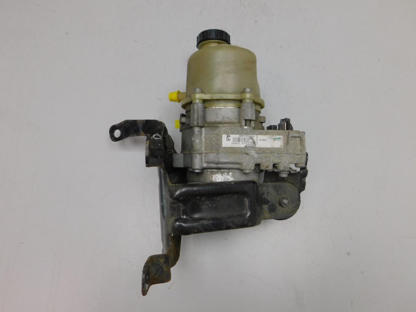 Насос ГУР (гидроусилитель руля)