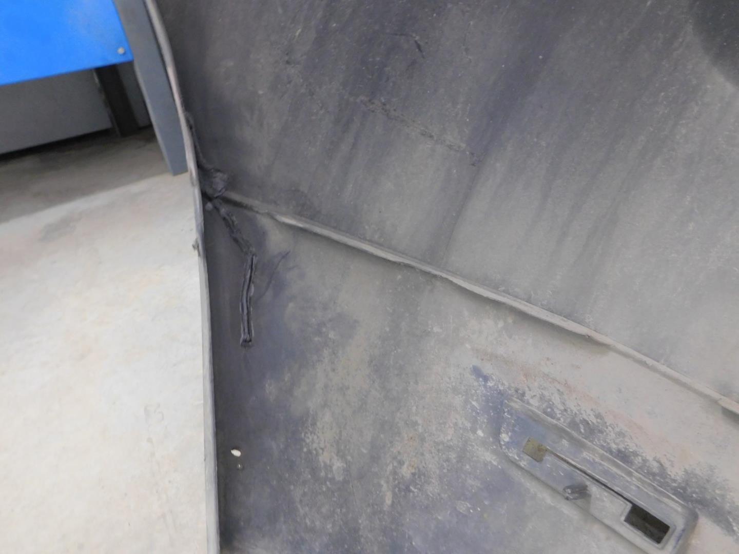 Бампер задний