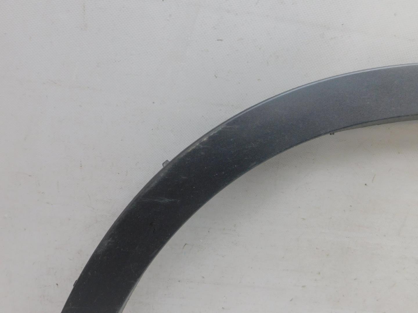 Накладка заднего крыла правого