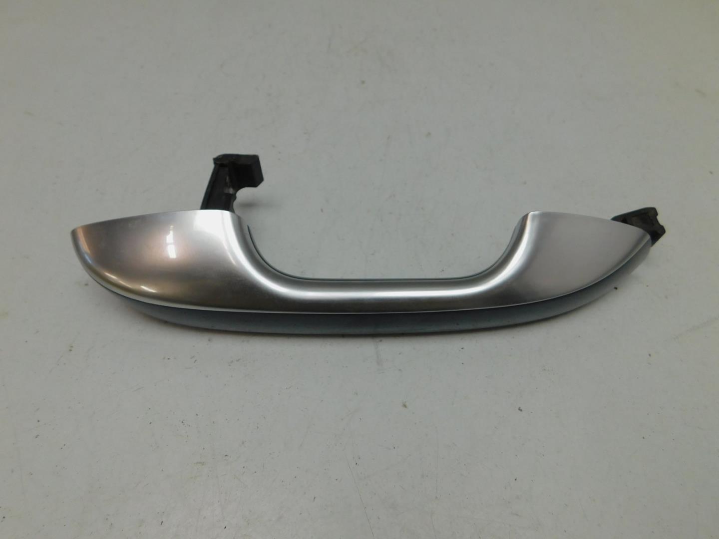 Ручка двери задней наружная правая