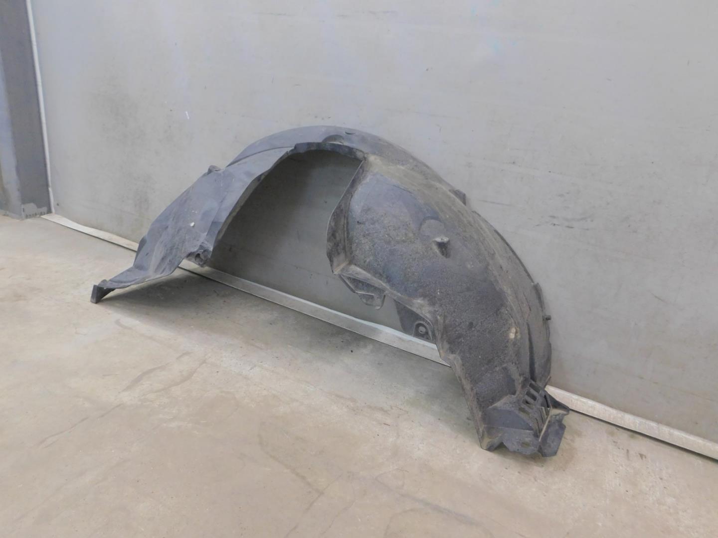 Локер передний левый