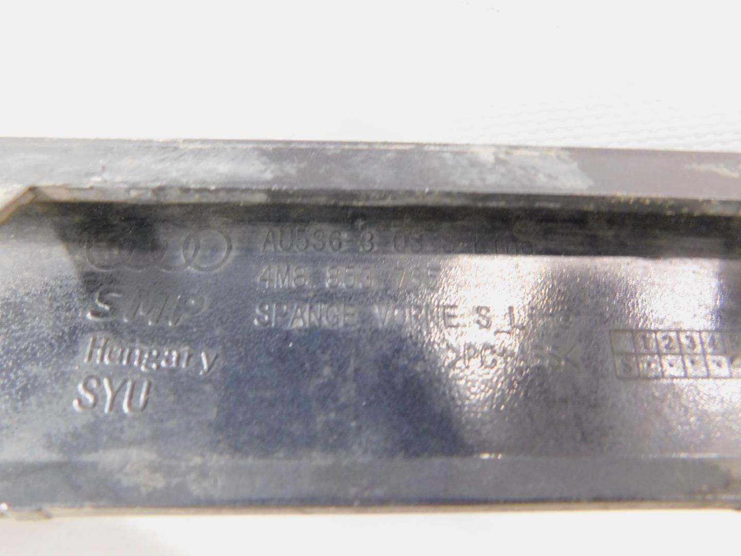 Накладка переднего бампера